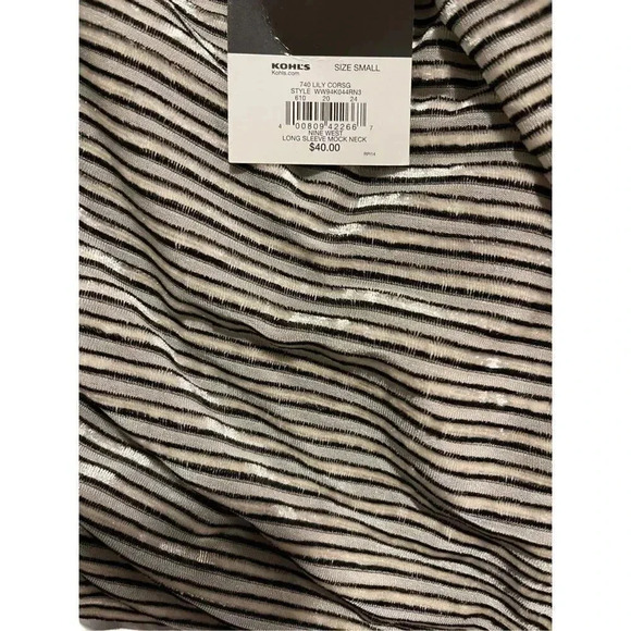 Nine West Women’s Small Shimmering Black & White Striped‎ Mock Neck Top NEW - Picture 4 of 4